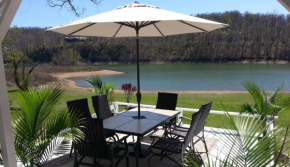 Lakehouse has Spectacular View plus Easy Access!